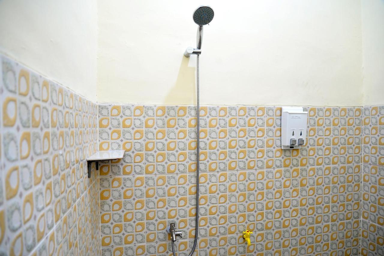 Haura Syariah Home Stay Бандар Лампунг Екстериор снимка